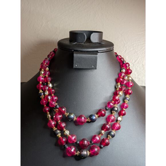 VTG Signed Western Germany Pink Gray Faceted Three Strand Acrylic Bead Necklace - Picture 9 of 9